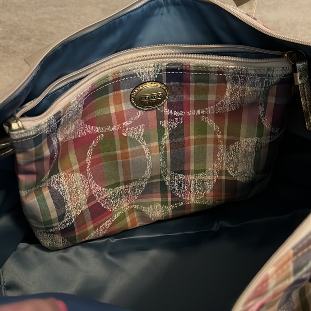 Coach Packable Tote - Picture 9 of 13